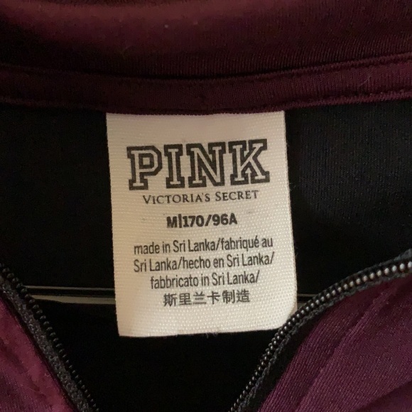 VS Pink 1/2 zip sweatshirt - Picture 2 of 6
